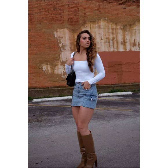 ARITZIA Denim Forum The '90s Cargo Mini Denim Skirt in Wash 7 Yrs Bleu Taboo - Picture 12 of 12